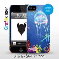 Grafikcase iPhone 5 case: Jellyfish by Milo Tchais